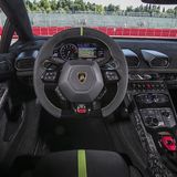 Lamborghini Huracan Performante - puristisches Cockpit