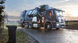 Der Faun Sidepress C1100 wirkt wie ein Gigant der Straße.