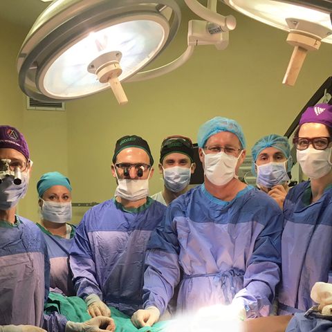 Mediziner der Stellenbosch University (SU) und des Tygerberg Academic Hospital in Kapstadt nahmen den komplizierten Eingriff vor