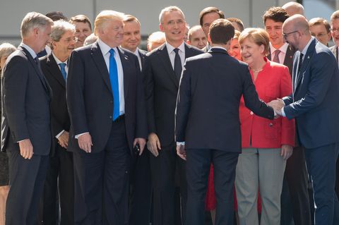 Emmanuel Macron trifft auf Donald Trump - mag aber Angela Merkel lieber.
