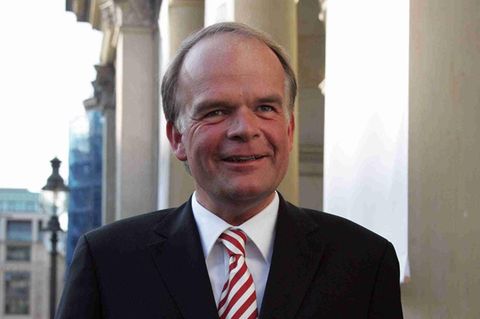 Andreas Fritzenkötter, früherer Berater von Ex-Kanzler Helmut Kohl, wurde bei dem Unfall schwer verletzt (Archivbild)