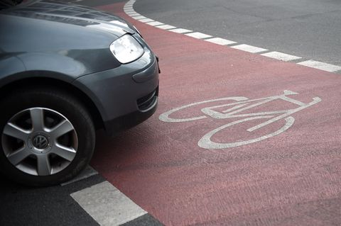 nachrichten Deutschland - streit autofahrer mit radfahrer stuttagrt