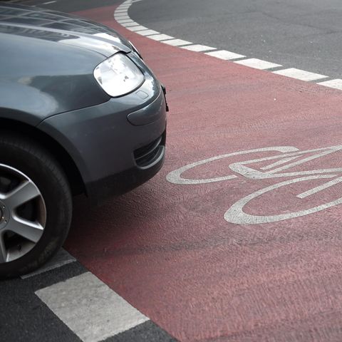 nachrichten Deutschland - streit autofahrer mit radfahrer stuttagrt