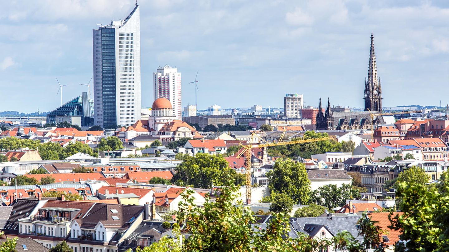 Platz 5: In Leipzig schleckt es sich zwar teurer als in Dresden, dafür für 1,10 Euro pro Kugel immer noch günstiger als in Hannover
