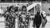 "Ferdinand the Sparrow" vor dem Team von Young Guns Speed Shop.