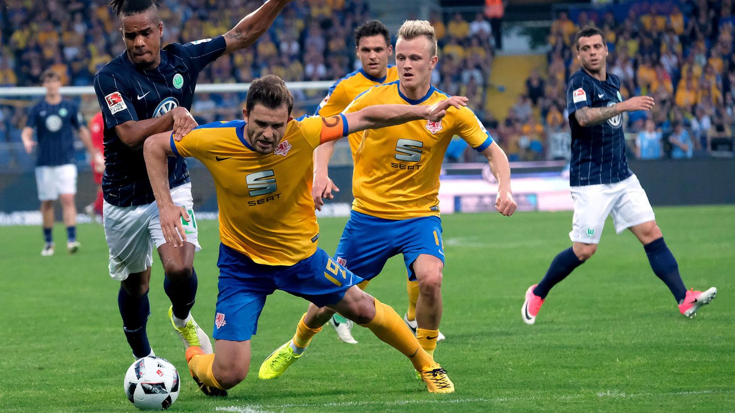 Bundesliga Relegation Eintracht Braunschweig VfL Wolfsburg