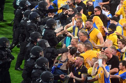 Relegation Braunschweig Fans