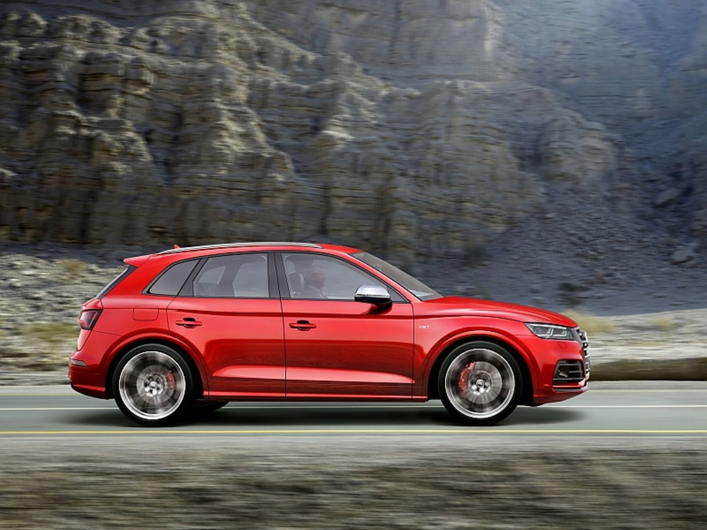 Der Audi SQ5 3.0 TFSI ist 4,67 Meter lang