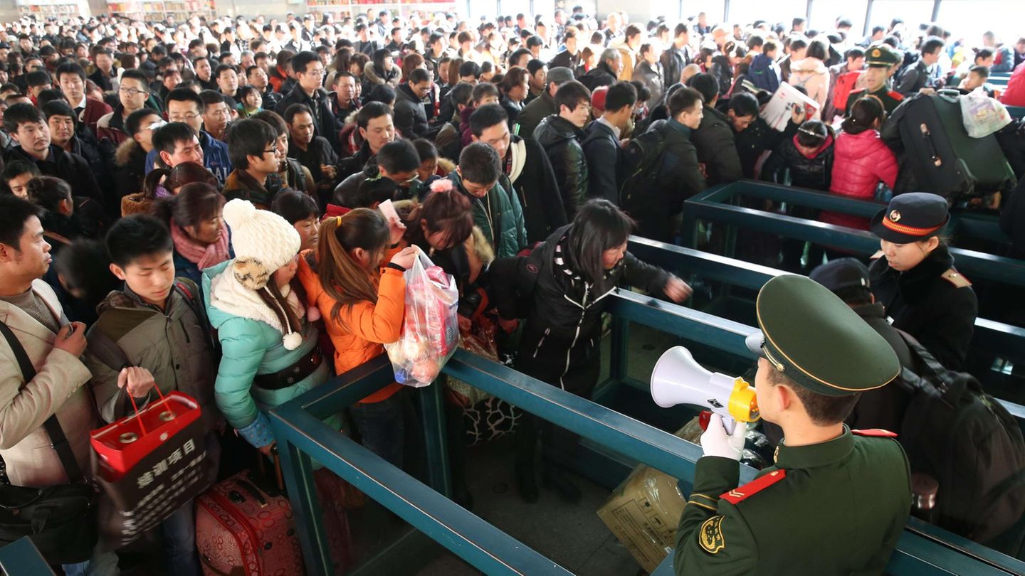 Beijing West Railway Station
