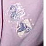 Das Foto zeigt einen Kinder-Pyjama. Europol fragt: Erkennt jemand das Design wieder?