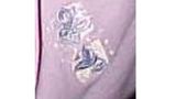 Das Foto zeigt einen Kinder-Pyjama. Europol fragt: Erkennt jemand das Design wieder?