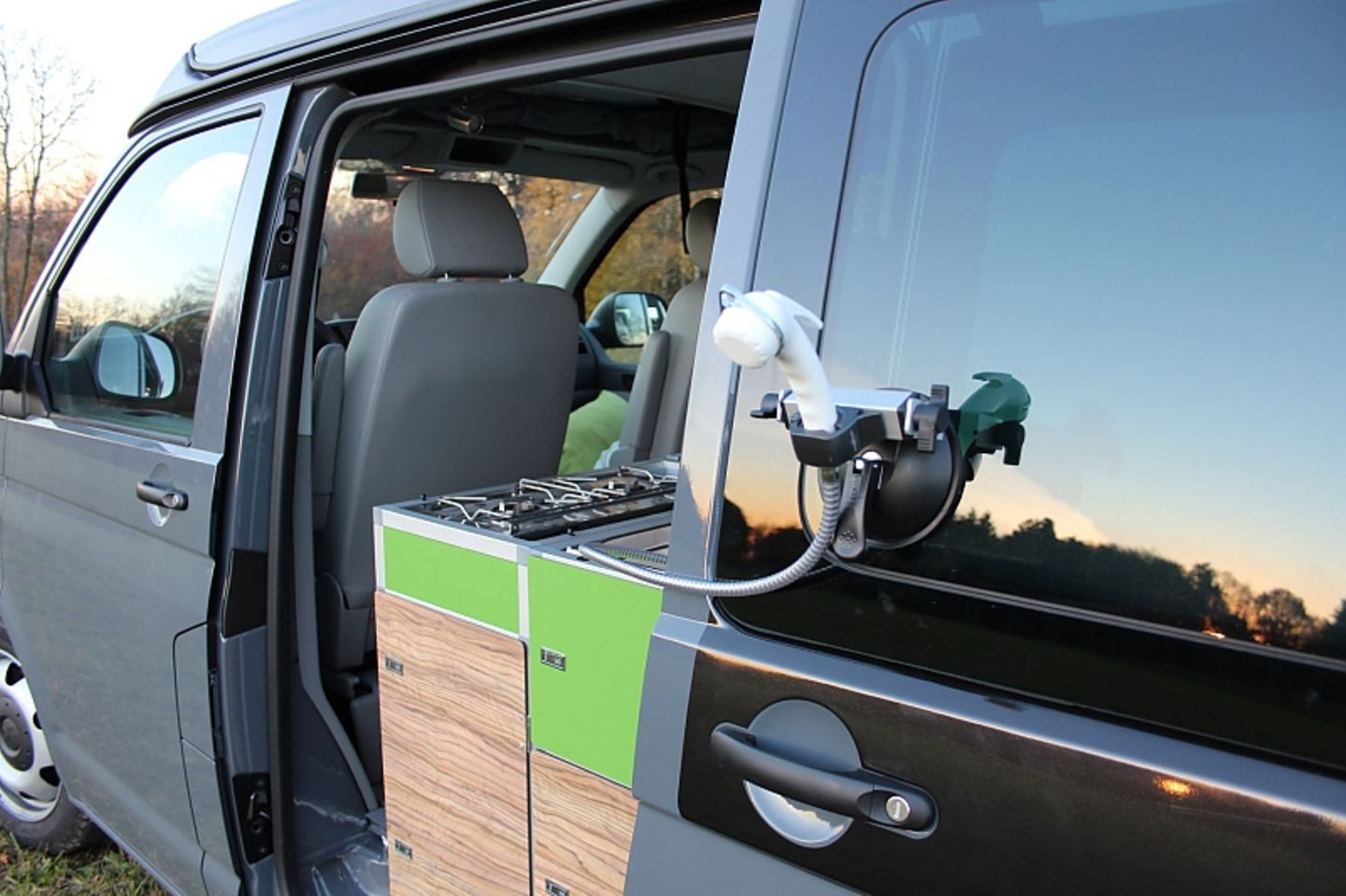 VW T6 Terracamper - die einzelnen Module lassen sich variabel entfernen und wieder einsetzen