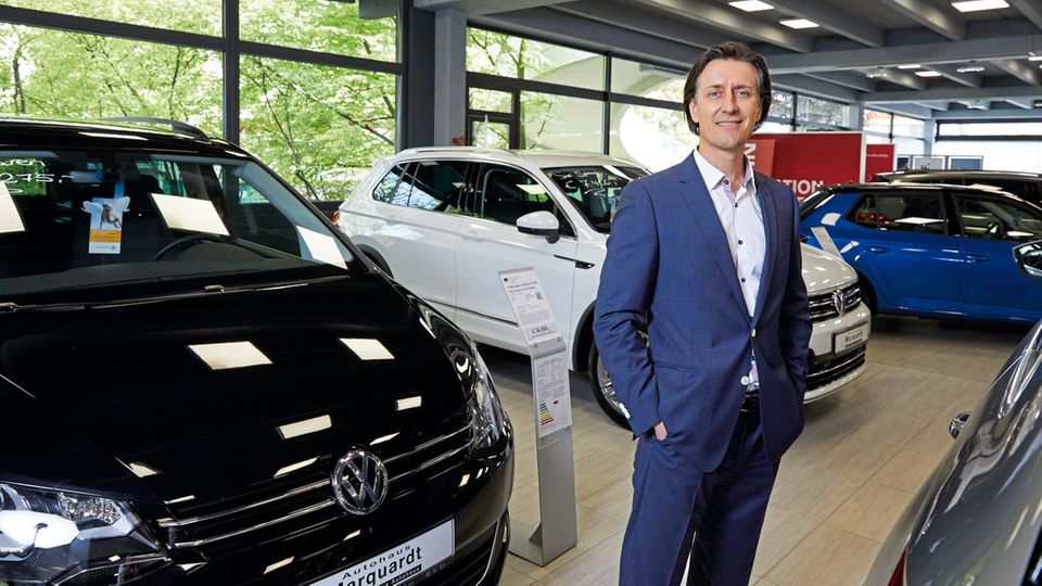 Drohende Fahrverbote: Der Markt für gebrauchte Diesel, die nicht die neuesten Anforderungen erfüllen, ist tot. Sogar bei Neuwagen beklagt Händler Martin Heilmann Rückgänge. Der Markt für gebrauchte Diesel, die nicht die neuesten Anforderungen erfüllen, ist tot. Sogar bei Neuwagen beklagt Händler Martin Heilmann Rückgänge.