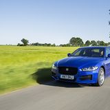 Die Lenkung ist präzise, könnte aber etwas mehr Rückmeldung geben