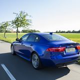 Im Fond ist die Beinfreiheit beschränkt