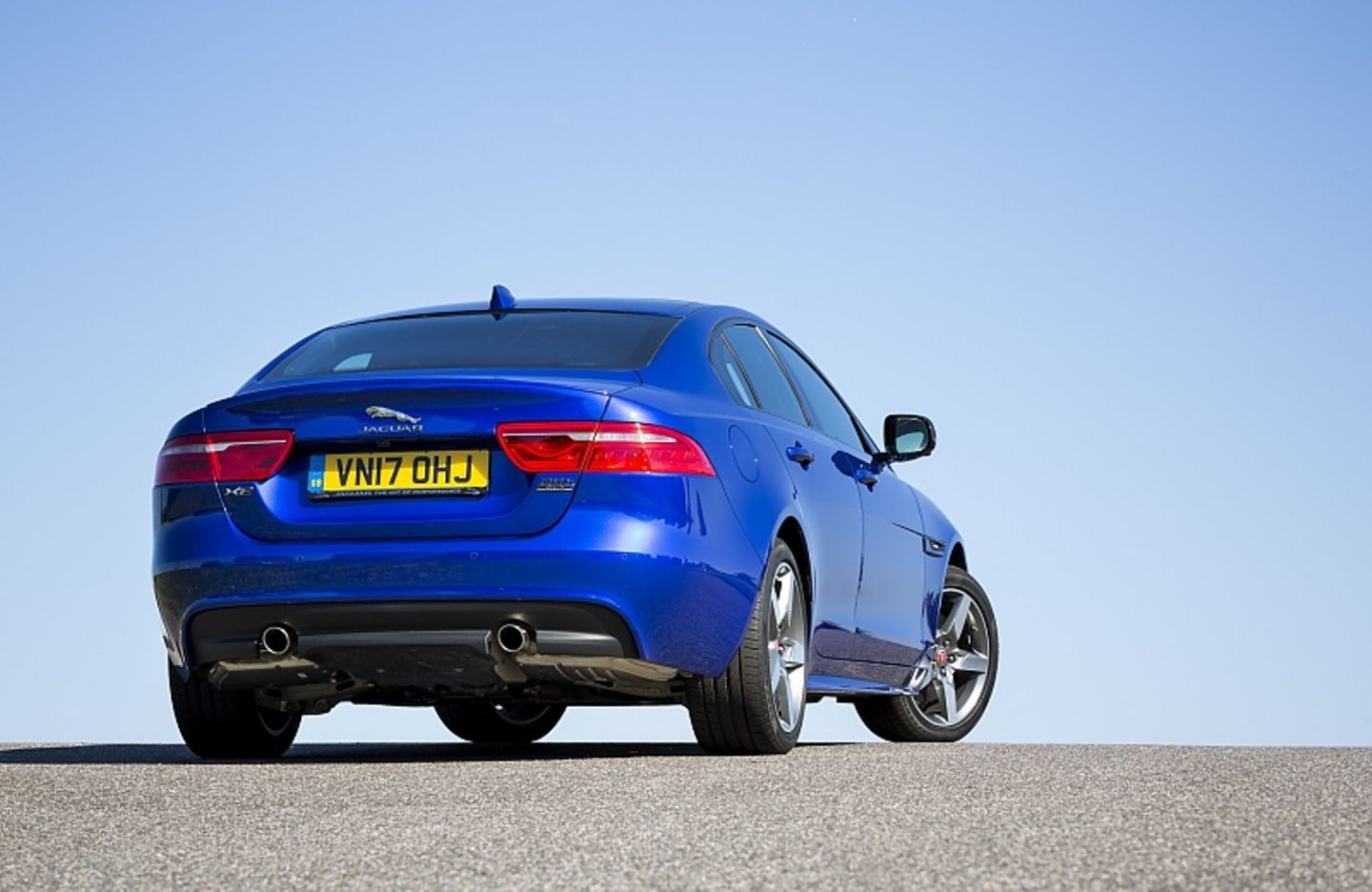 Jaguar XE 25t AWD (MJ 2018)