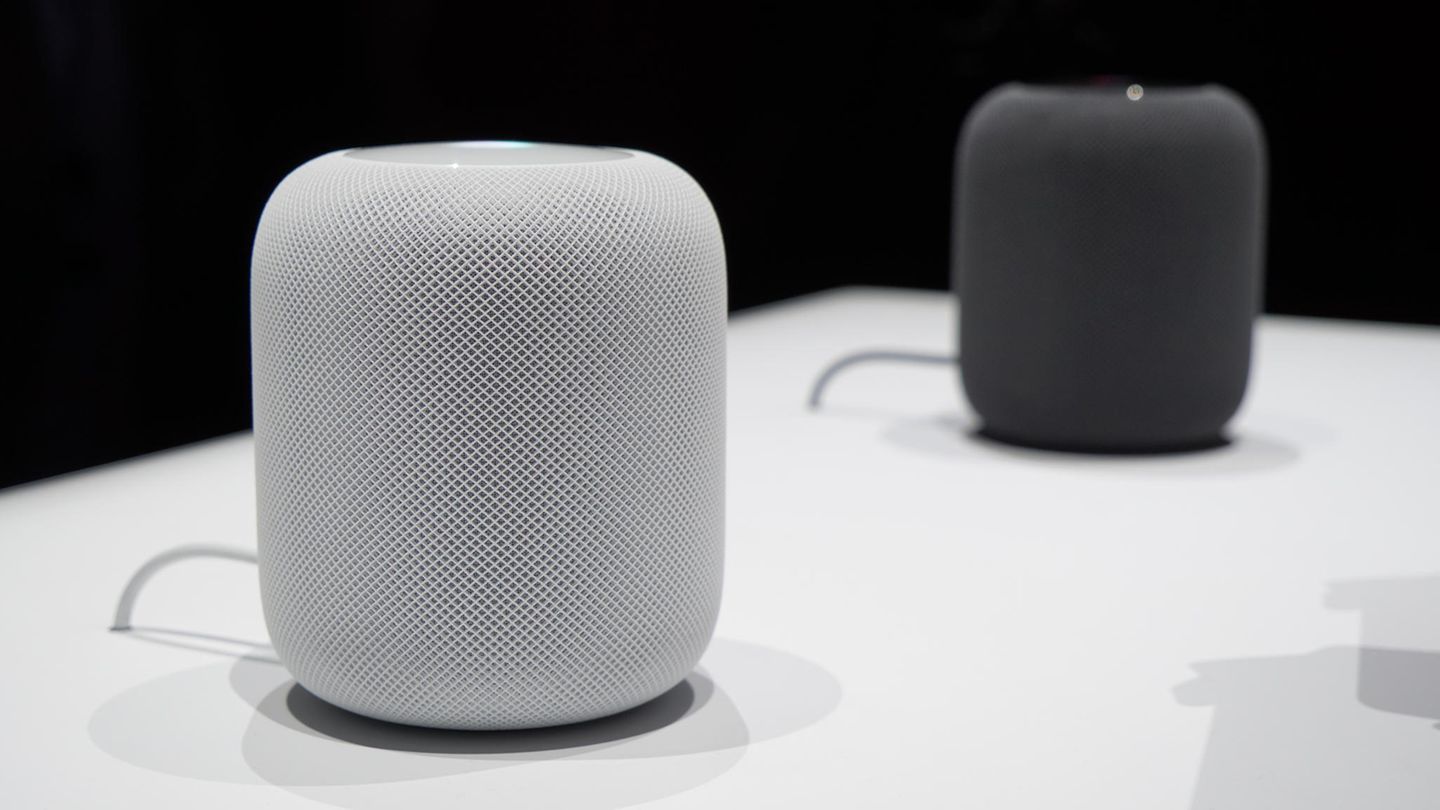 Apples HomePod gibt es in Schwarz und Weiß.