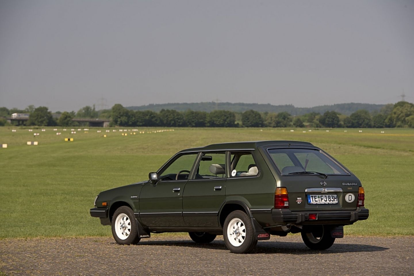 1800 4. Subaru 1800. Subaru 1983. Subaru 4wd 1800. Субару универсал топ Гир.