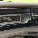 Das digitale Cockpit des Subaru 1800 4WD Super Station GLF