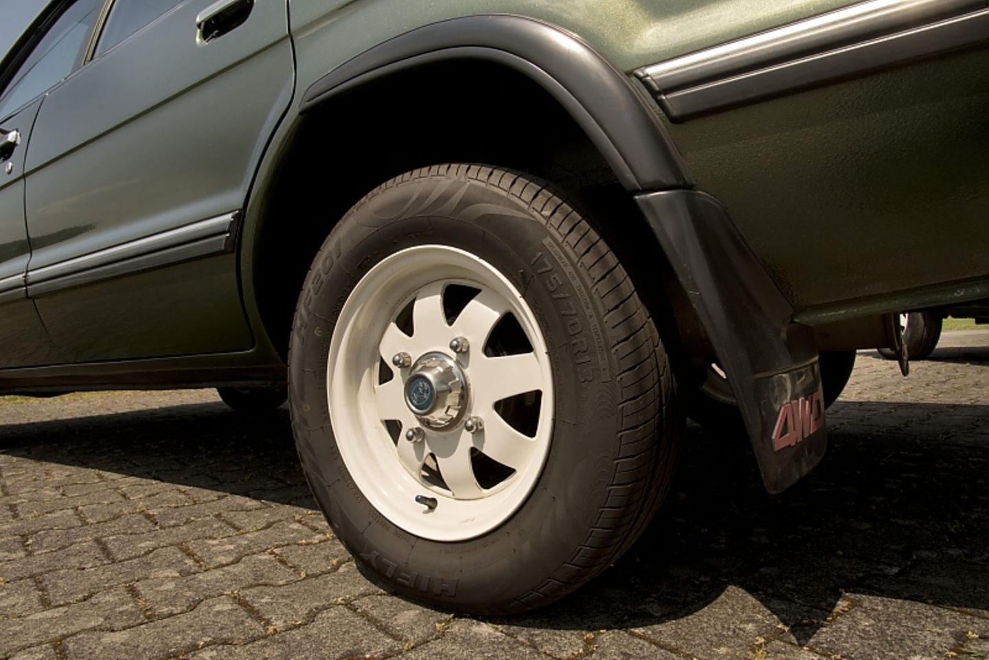 Subaru 1800 4WD Super Station GLF