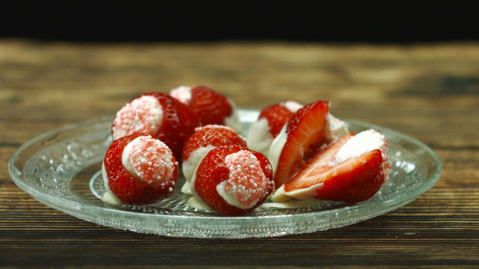 Gefüllte Erdbeeren - Rezept