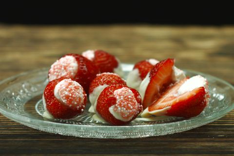 Gefüllte Erdbeeren - Rezept