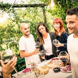 Alle Kollegen einladen