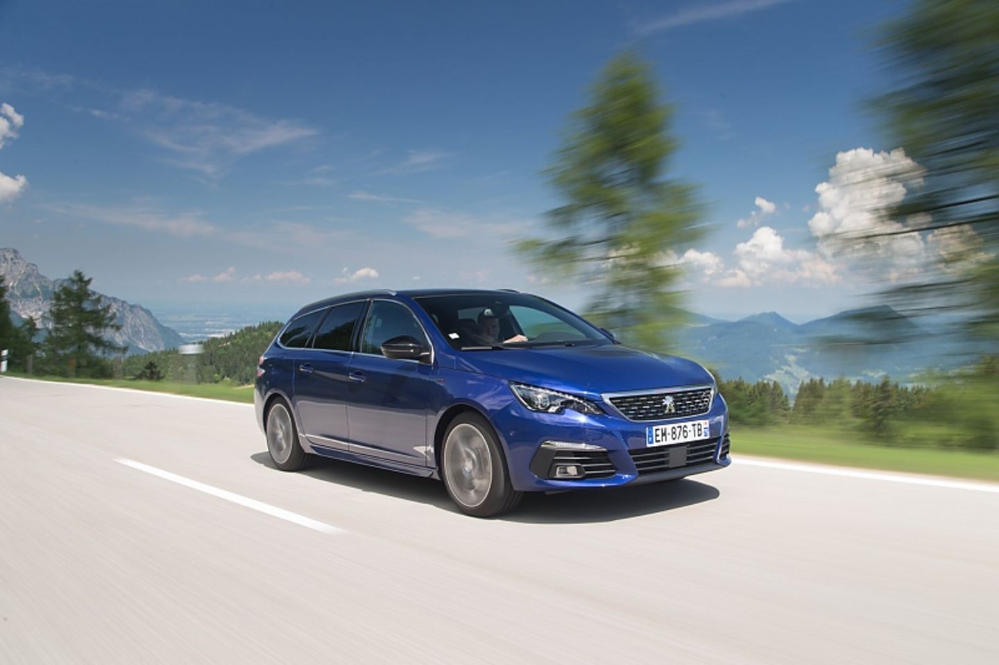 Peugeot 308 SW Blue HDI 130