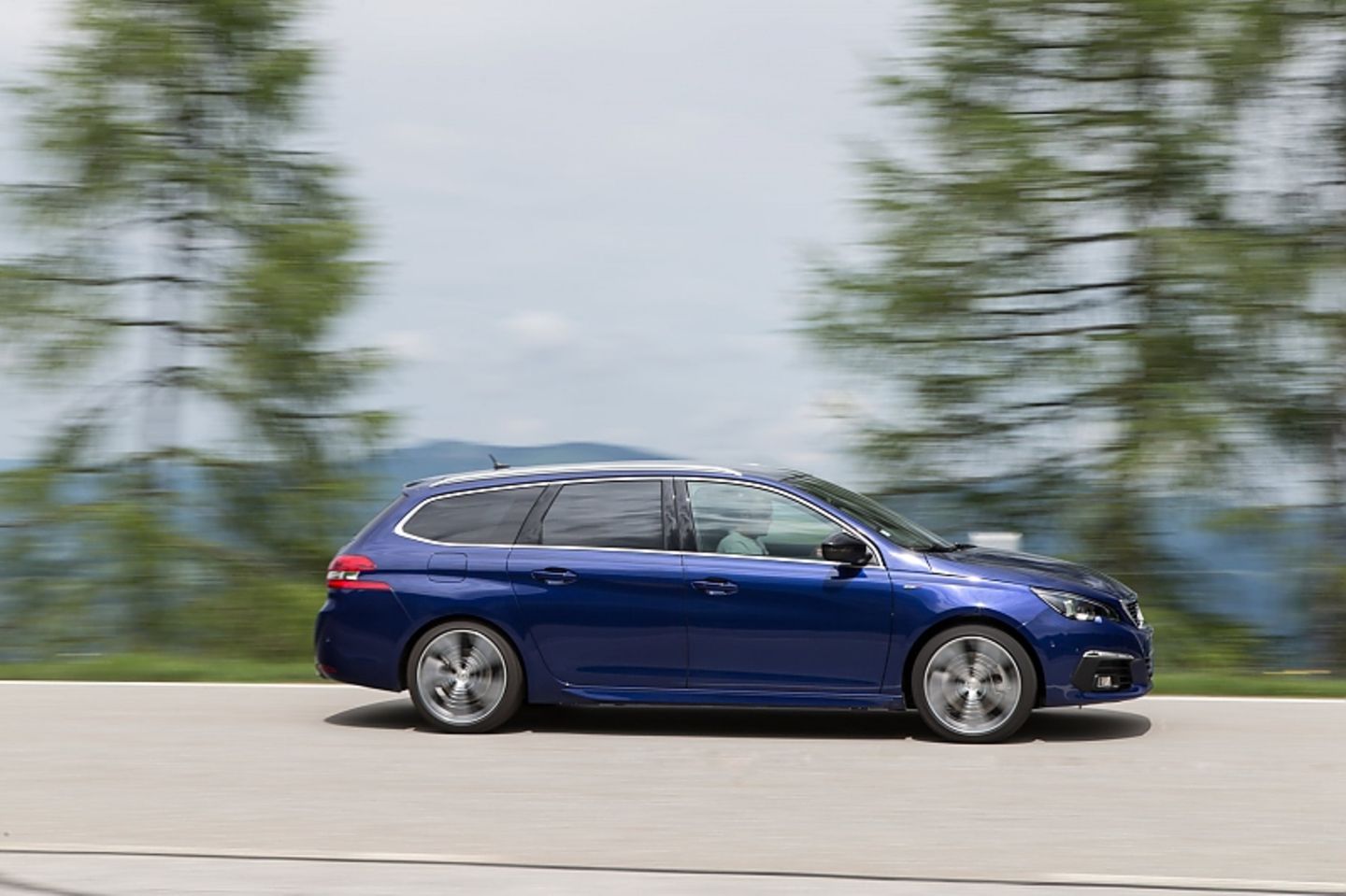 Peugeot 308 SW Blue HDI 130