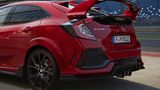 Das Auto erzeugt einen Abtrieb von 30 Kilogramm bei einer Geschwindigkeit von 200 km/h