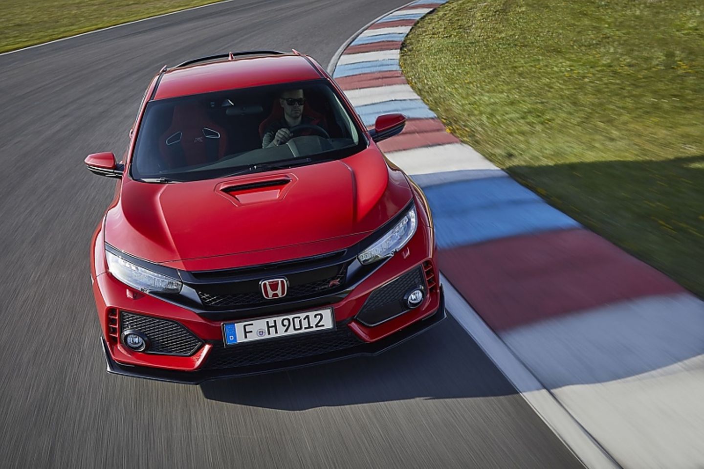 In den Kurven ist der Civic Type R sehr gutmütig