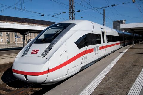 Für Eric Hoffmann sind Züge wie dieser ICE am Hauptbahnhof München momentan sein Wohnzimmer