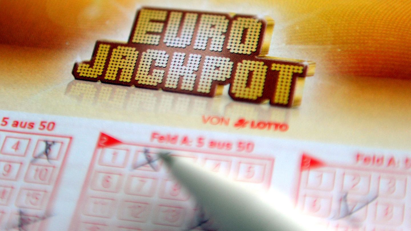 Eurojackpot-Schein: 50-Millionen-Gewinner meldet sich erst nach tagelanger Schlaflosigkeit