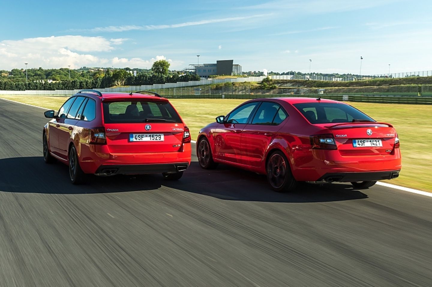 Den Skoda Octavia RS 245 gibt es wie gehabt als Combi und als Limousine