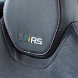 Das VRS-Logo ist überall im Skoda Octavia RS 245 zu finden