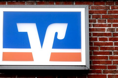 Volksbanken verlangen Strafzinsen