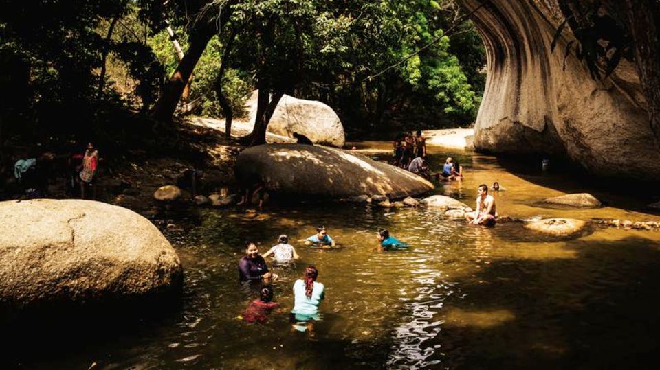 Mexiko: Aus Angst vor Entführungen badete an diesem Fluss lange Zeit niemand mehr. Jetzt herrscht wieder Hochbetrieb Aus Angst vor Entführungen badete an diesem Fluss lange Zeit niemand mehr. Jetzt herrscht wieder Hochbetrieb