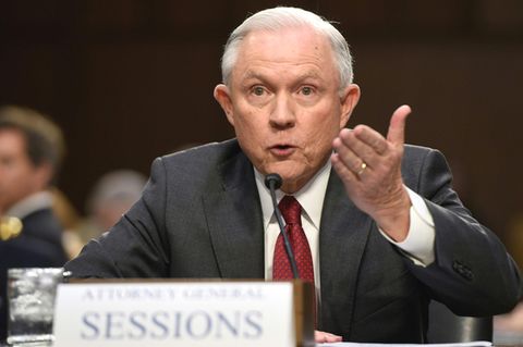 US-Justizminister Jeff Sessions während seiner Aussage vor dem Geheimdienstausschuss des Senats