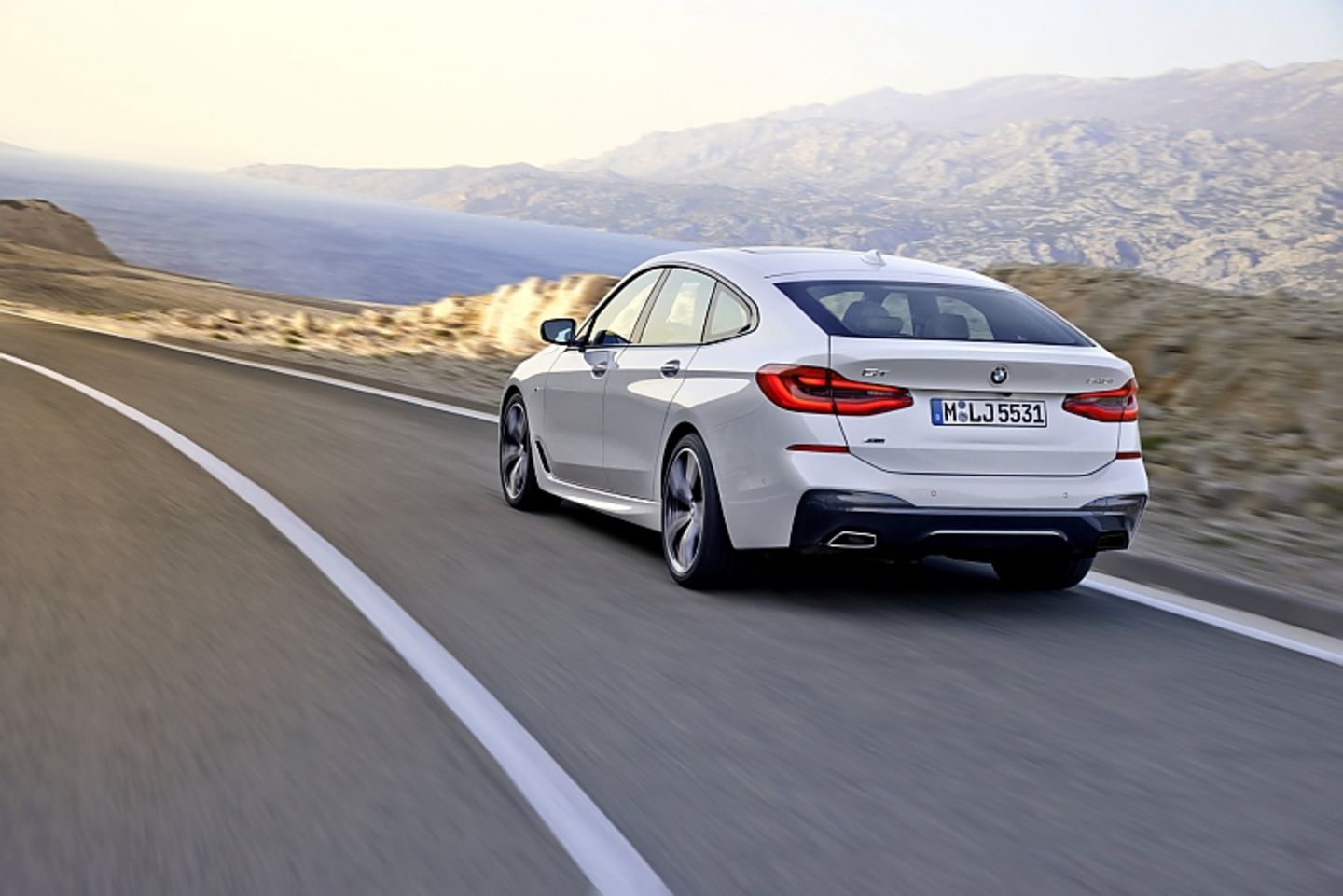 BMW 6er Gran Turismo - und von hinten auch ein Fünfer