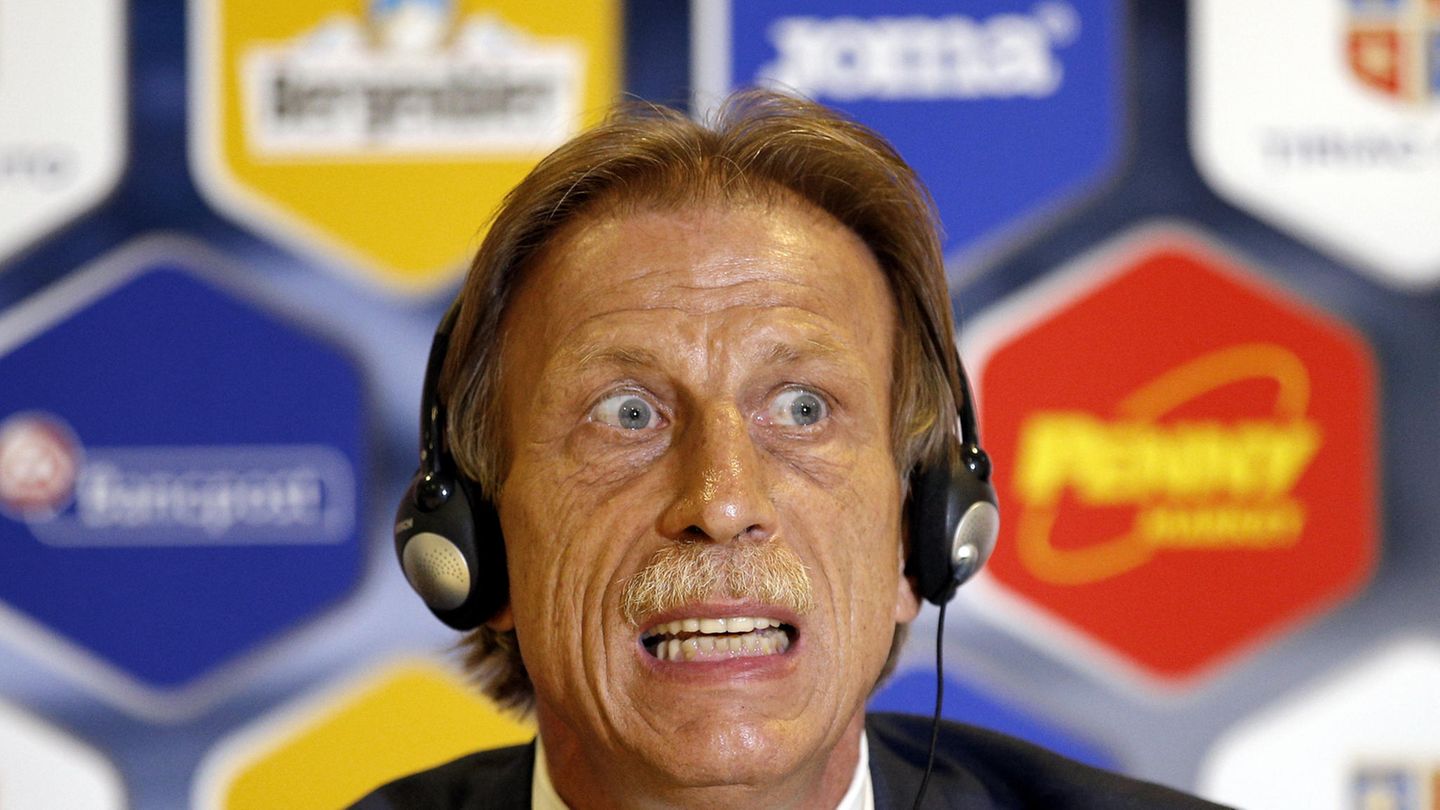 Christoph Daum ist seit Sommer 2016 Trainer des rumänischen Nationalteams