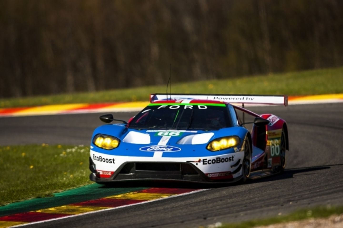 Ford GT in Le Mans 2016