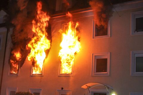 Wohnungsbrand in Linz: Was ist im Notfall zu tun? (Archivbild)