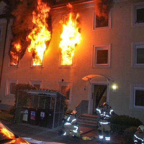 Wohnungsbrand in Linz: Was ist im Notfall zu tun? (Archivbild)