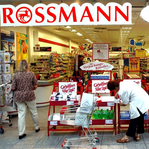 Rossmann wirbt stark für Angebote. Das kostet Geld.