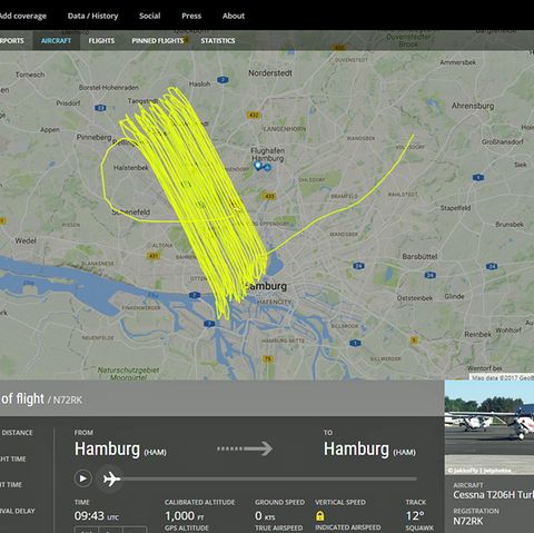Ein nicht alltägliches Bild auf flightradar24.com: Das schraffierte Feld zeigt den Flug der Cessna am 15. Juni 2017 über einen Teil des Hamburger Stadtgebiets in etwa 300 Metern Höhe.
