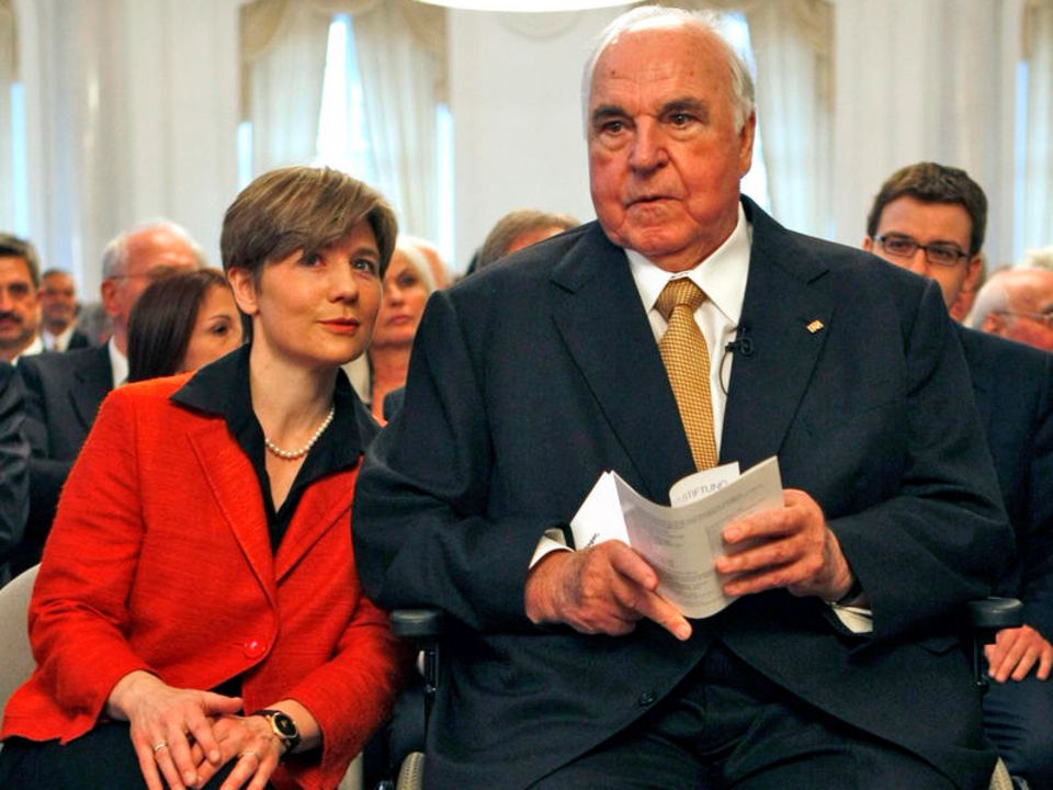 Maike Kohl-Richter und Helmut Kohl 2009 in Stuttgart Maike Kohl-Richter und Helmut Kohl 2009 in Stuttgart
