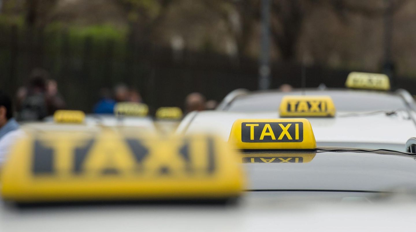 Taxi Hamburg Fischmarkt