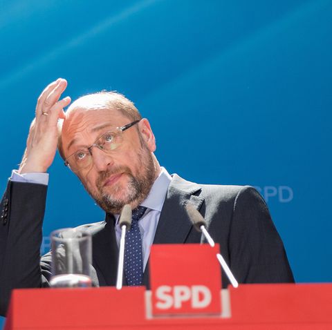Martin Schulz, SPD-Kanzlerkandidat, schaut skeptisch