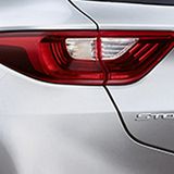 In den Kofferraum passen bis zu 352 Liter Gepäck.