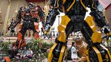 So sehen die fertigen Figuren im Wat Tha Kien, dem buddhistischen Tempel von Nonthaburi aus.
